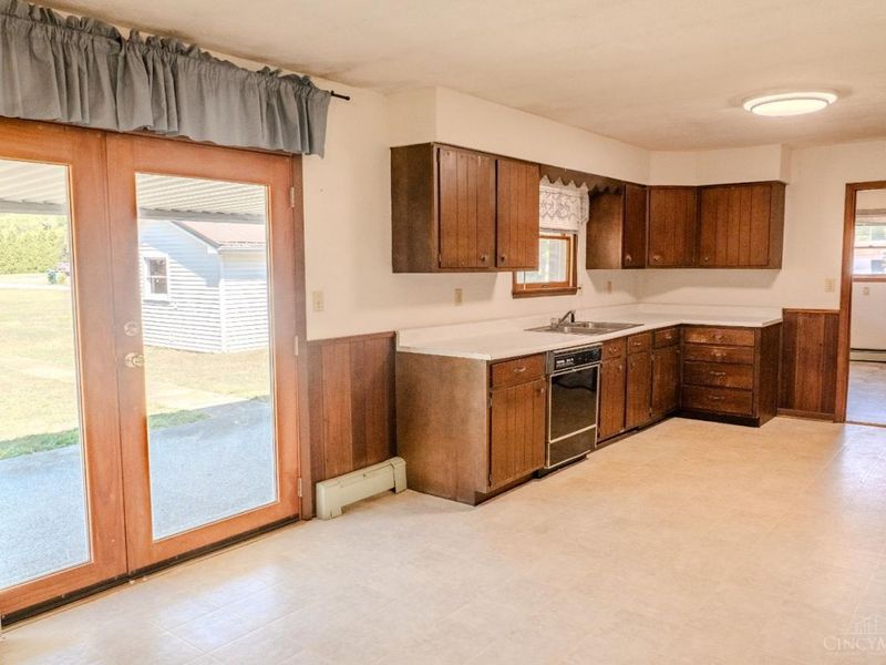 776 Linda Vista Drive, Manchester, OH 45144 Photo 8