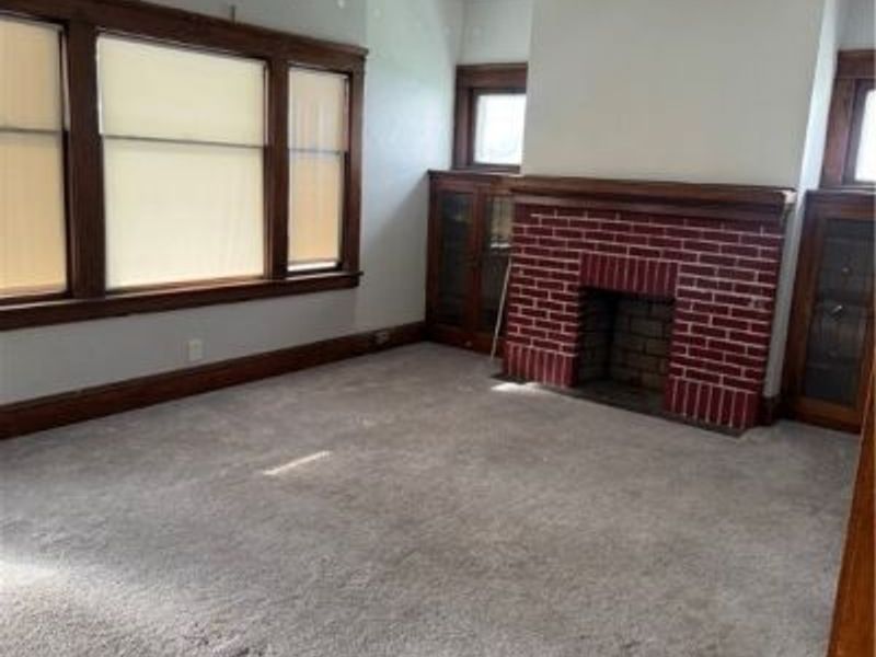 12709 Benham Avenue, Cleveland, OH 44105 Photo 9