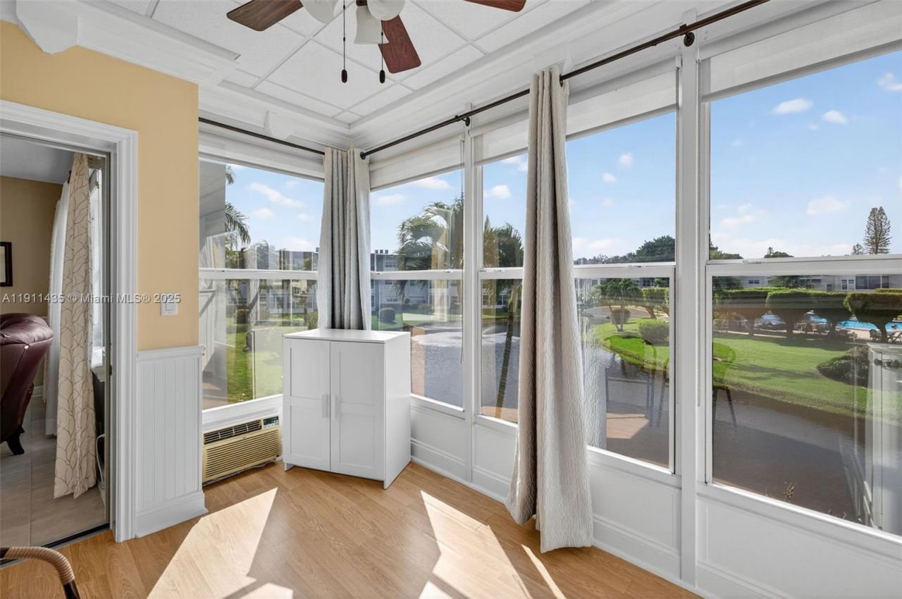 3501 NW 47th Ave, Unit 507, Lauderdale Lakes, FL 33319 Photo