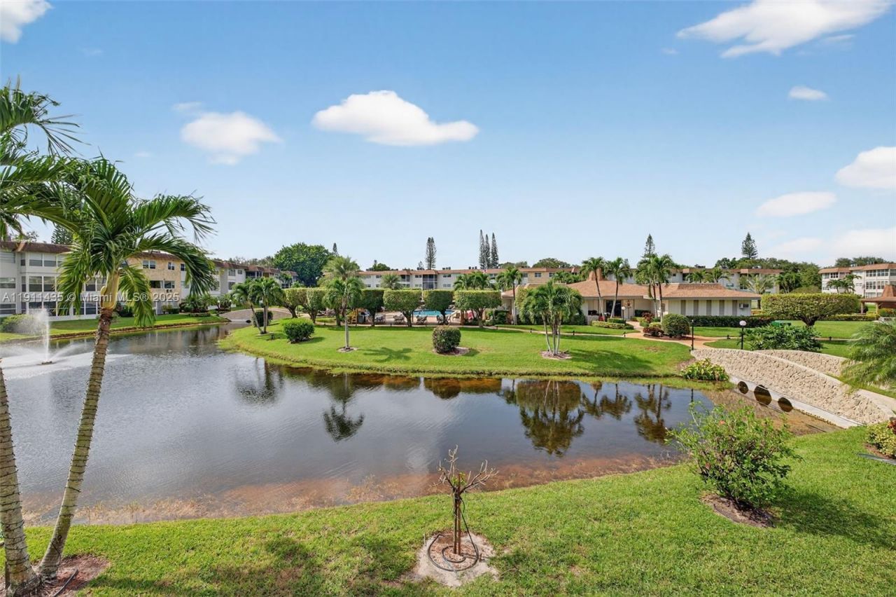 3501 NW 47th Ave, Unit 507, Lauderdale Lakes, FL 33319 Photo