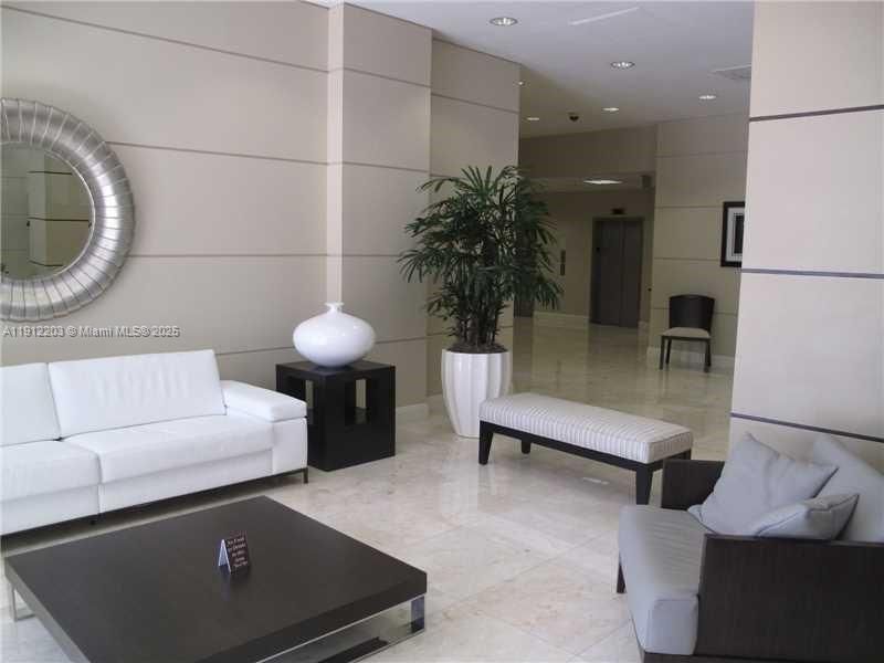 19380 Collins Ave, Unit 427, Sunny Isles Beach, FL 33160 Photo