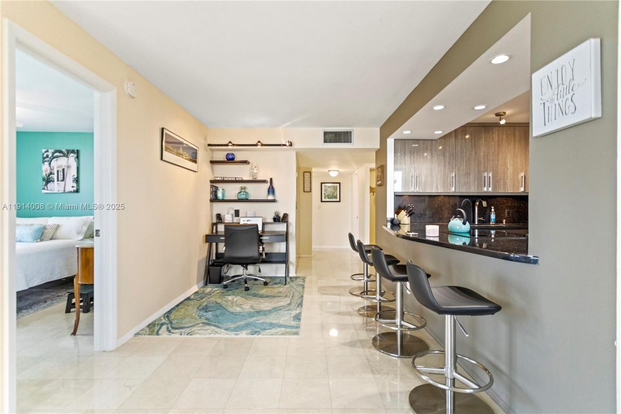 3800 S Ocean Dr, Unit 505, Hollywood, FL 33019 Photo