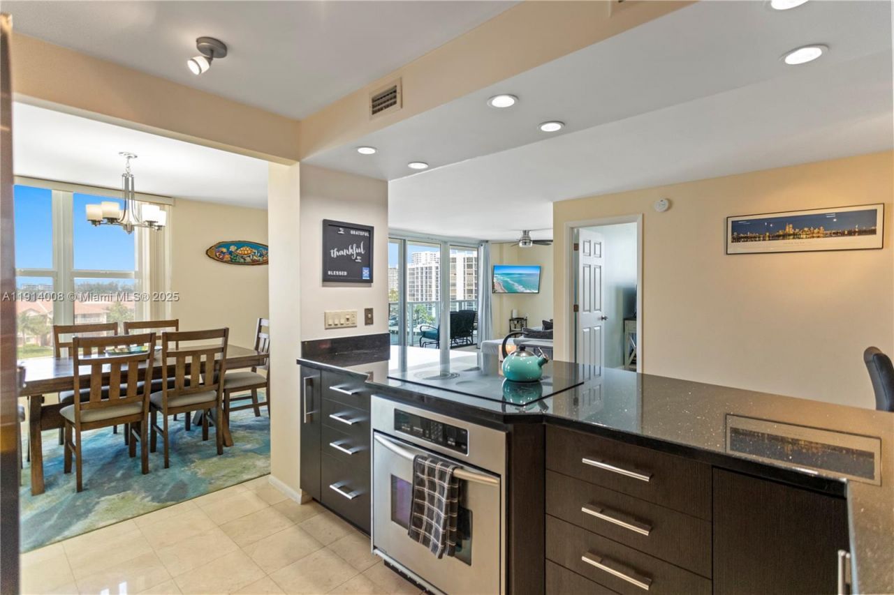 3800 S Ocean Dr, Unit 505, Hollywood, FL 33019 Photo