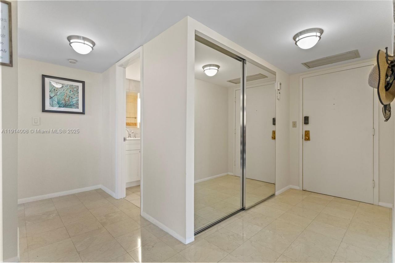 3800 S Ocean Dr, Unit 505, Hollywood, FL 33019 Photo