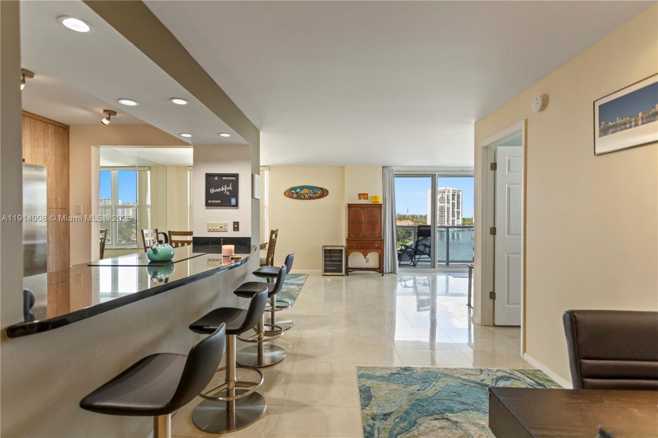 3800 S Ocean Dr, Unit 505, Hollywood, FL 33019 Photo