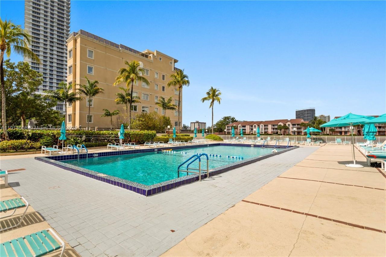 3800 S Ocean Dr, Unit 505, Hollywood, FL 33019 Photo