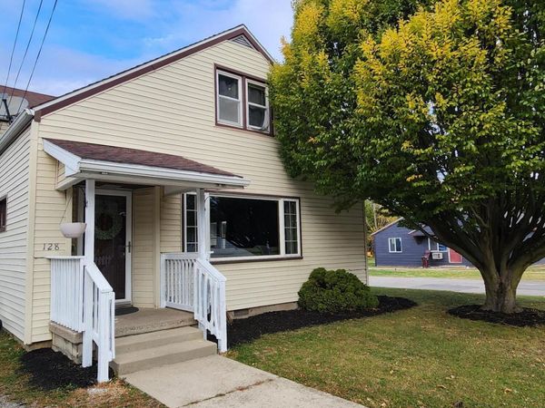 128 W North Avenue, Ada, OH 45810