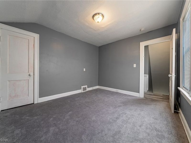 12705 Soika Avenue, Cleveland, OH 44120 Photo 10