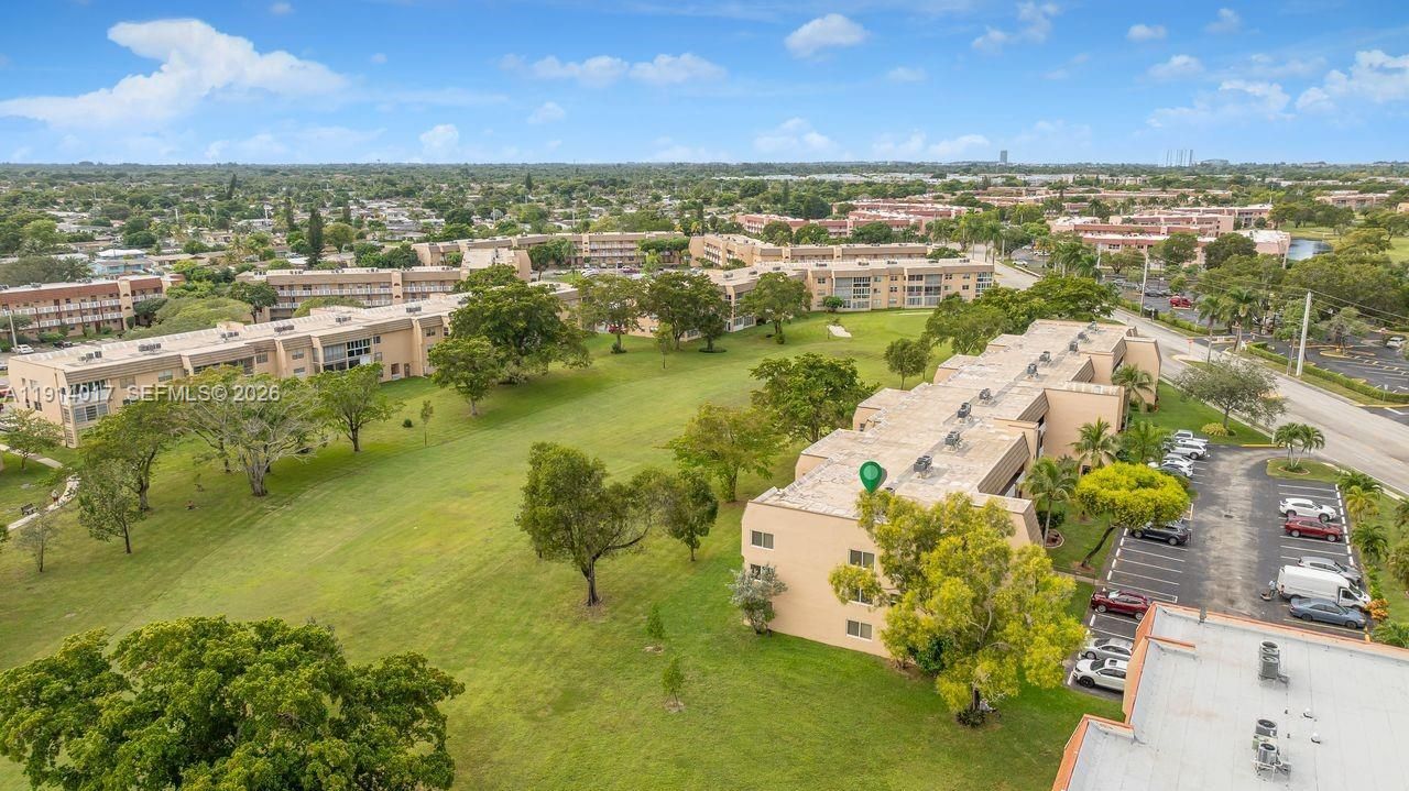 9310 Sunrise Lakes Blvd, Unit 301, Sunrise, FL 33322 Photo