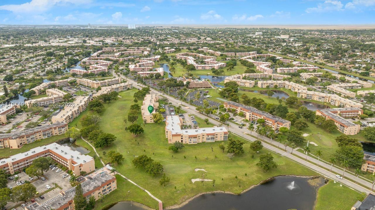 9310 Sunrise Lakes Blvd, Unit 301, Sunrise, FL 33322 Photo