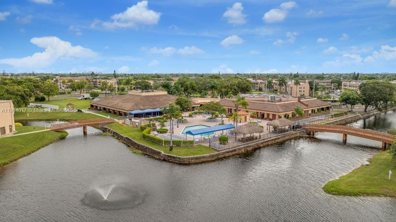 9310 Sunrise Lakes Blvd, Unit 301, Sunrise, FL 33322 Photo