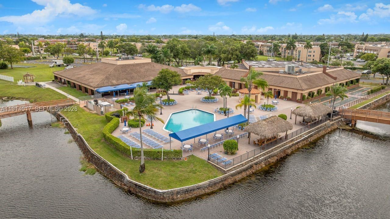 9310 Sunrise Lakes Blvd, Unit 301, Sunrise, FL 33322 Photo