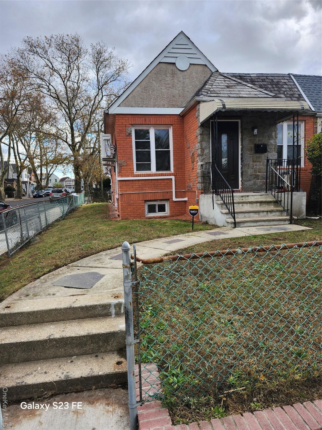 16820 Foch Boulevard, Jamaica, NY 11434 Main Photo