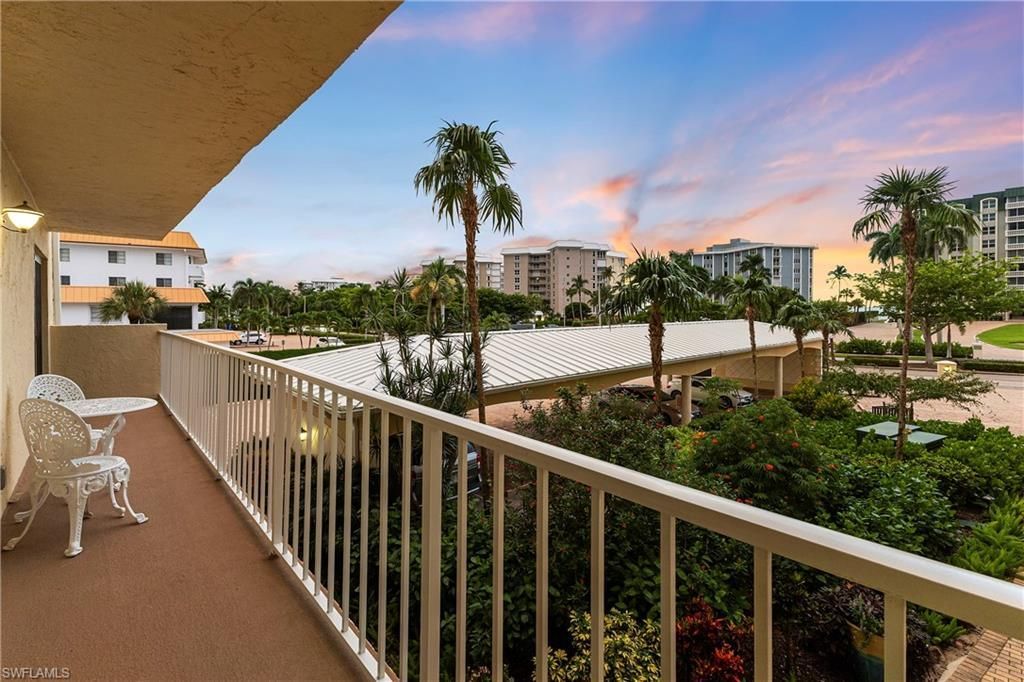 3000 Gulf Shore Blvd N, Unit 211, Naples, FL 34103 Photo
