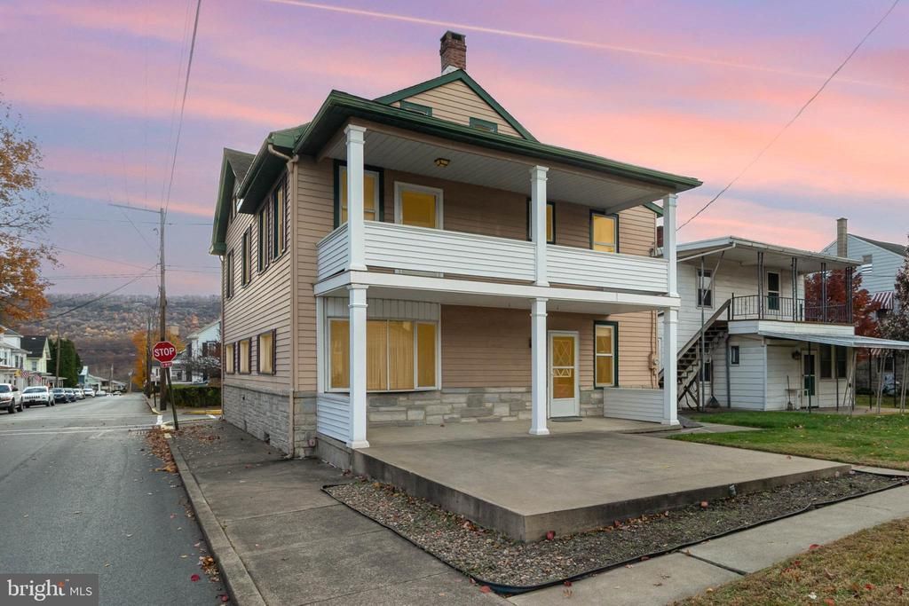 477 NORTH STREET, MILLERSBURG, PA 17061