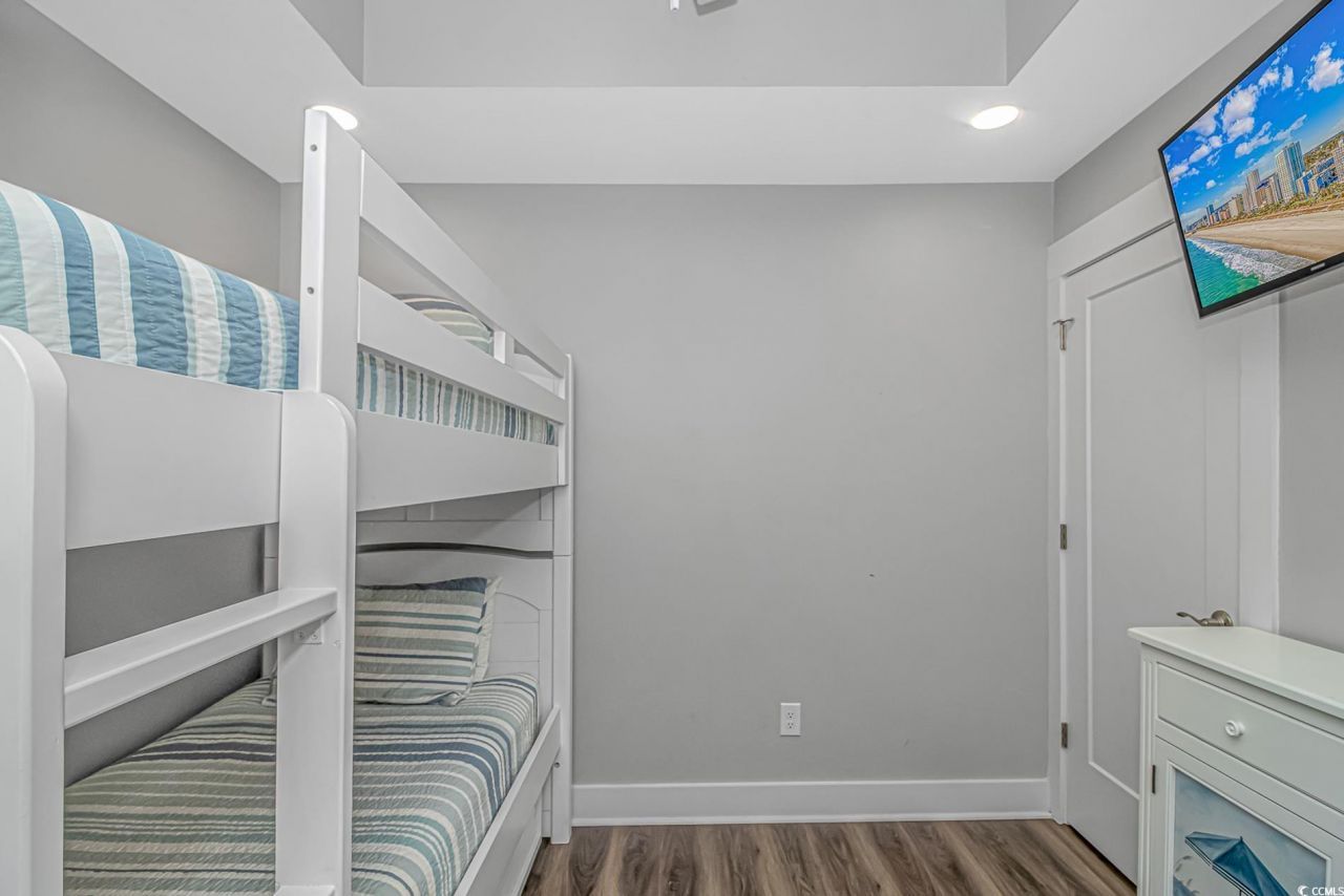 6001-1031 S Kings Hwy. Photo 16