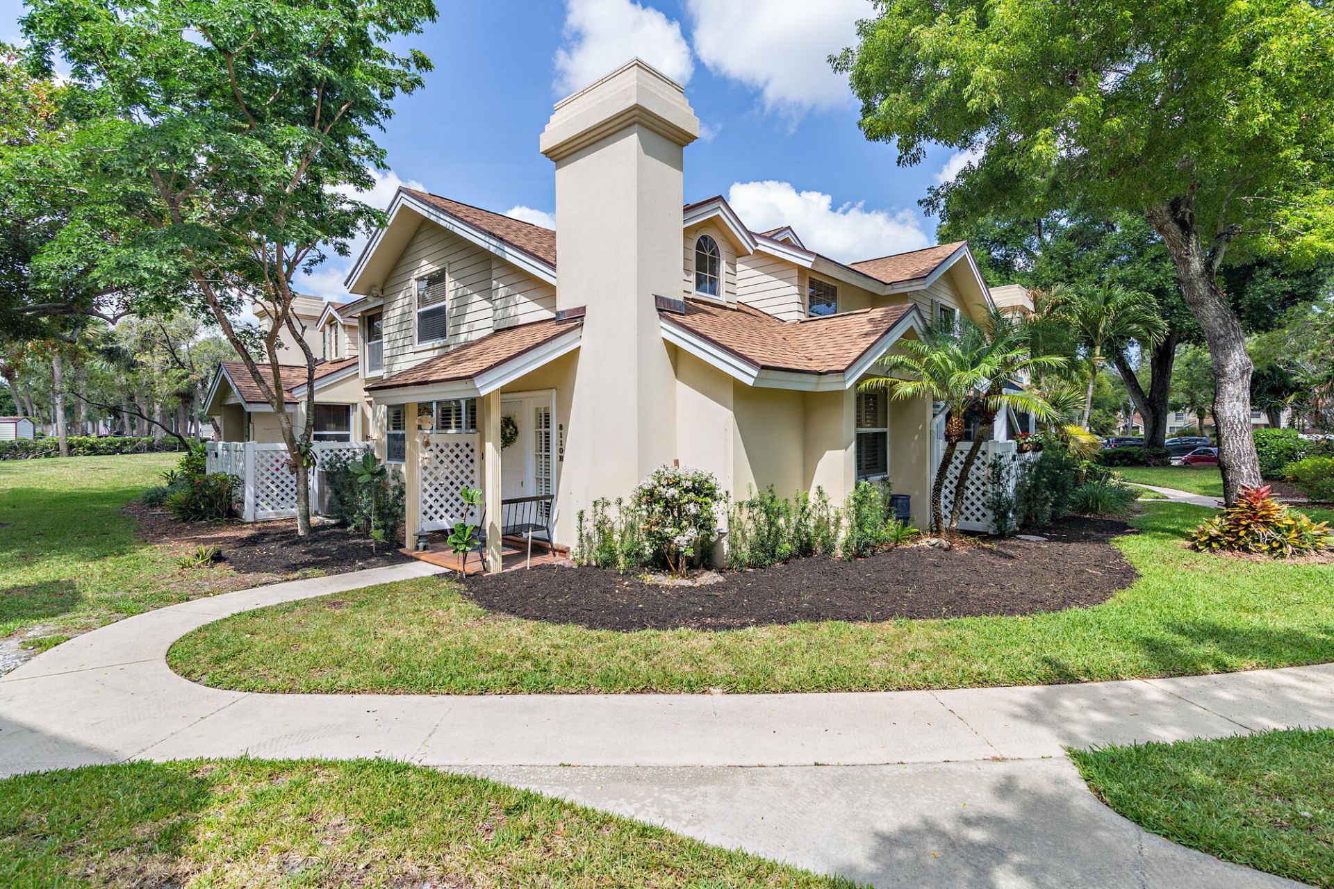 8110 Oakton Court, Unit 10b, Lake Clarke Shores, FL 33406 Photo