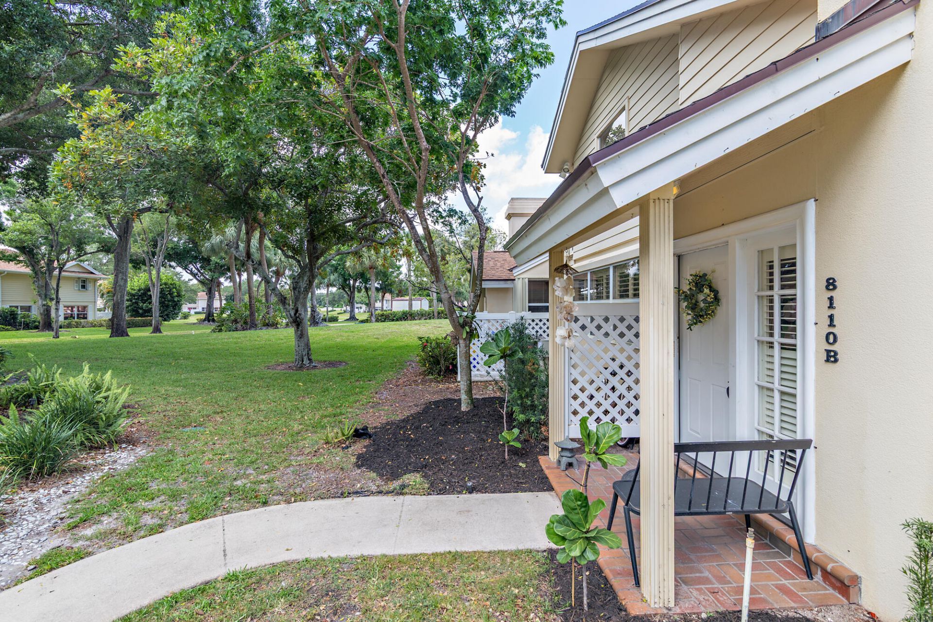 8110 Oakton Court, Unit 10b, Lake Clarke Shores, FL 33406 Photo