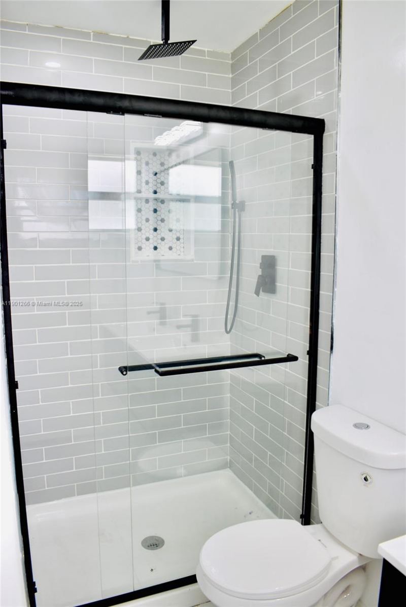 2280 SW 43rd Ave, Unit 1, Fort Lauderdale, FL 33317 Photo