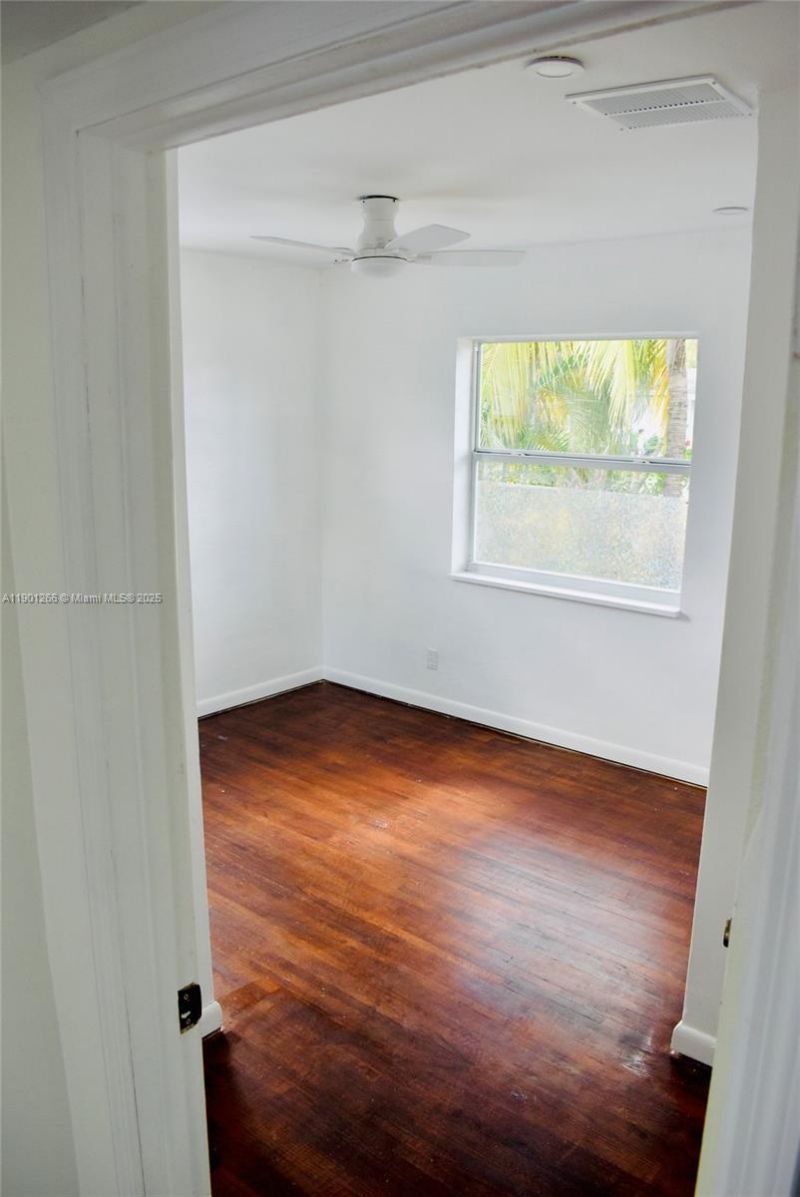 2280 SW 43rd Ave, Unit 1, Fort Lauderdale, FL 33317 Photo