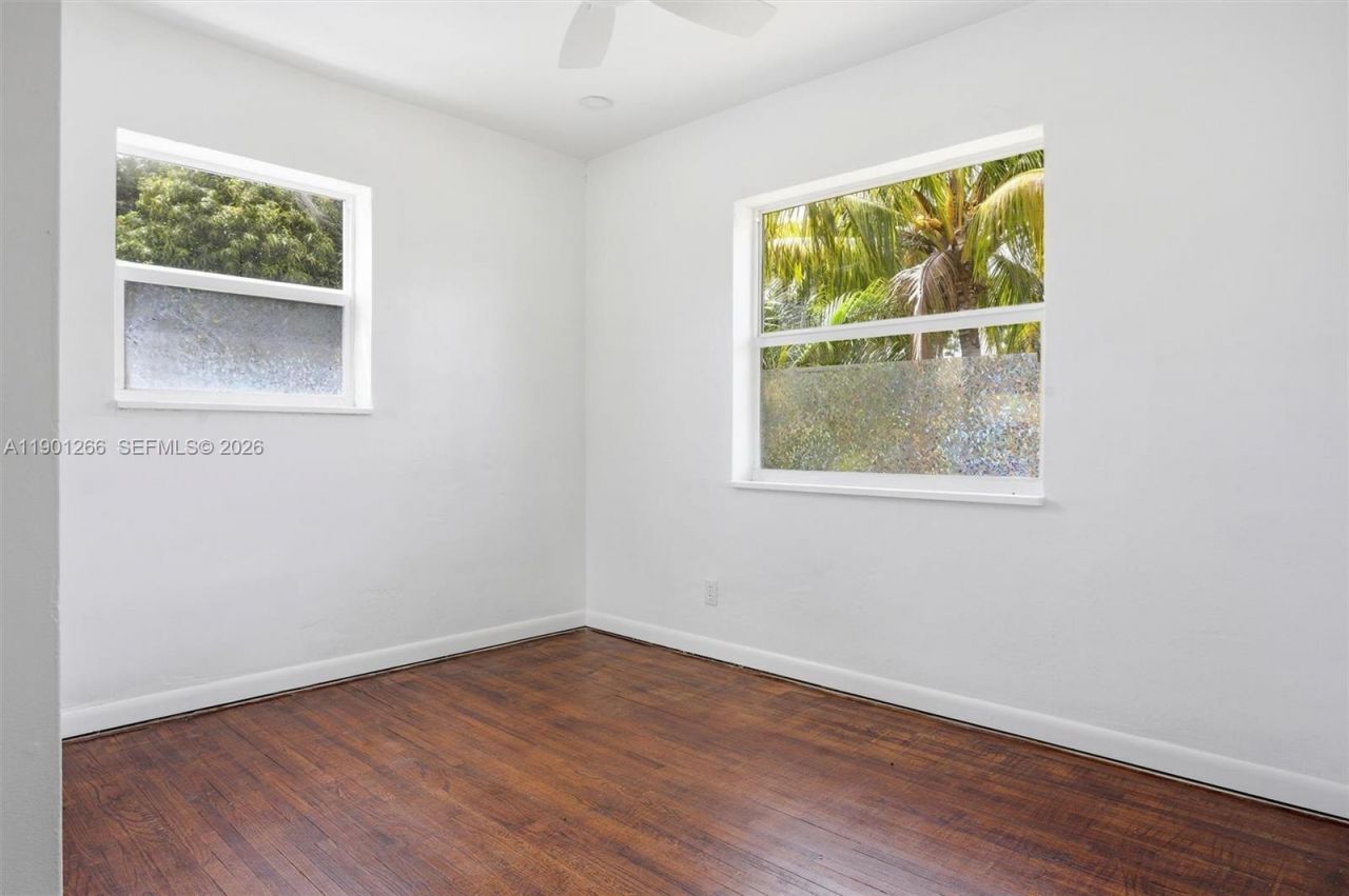 2280 SW 43rd Ave, Unit 1, Fort Lauderdale, FL 33317 Photo