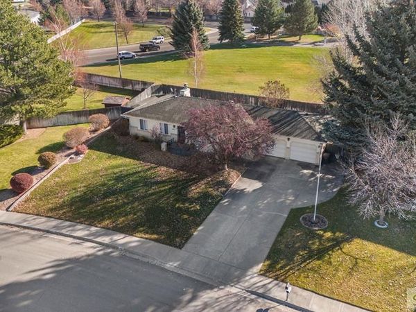 2921 Disney Drive, IDAHO FALLS, ID 83404