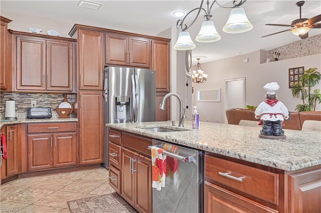 1605 NW 43rd Ave, Cape Coral, FL 33993 Photo
