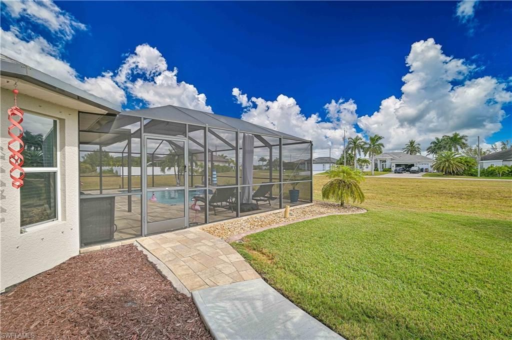 1605 NW 43rd Ave, Cape Coral, FL 33993 Photo