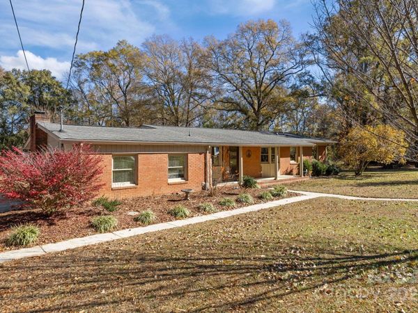 624 Patricia Avenue, Harrisburg, NC 28075