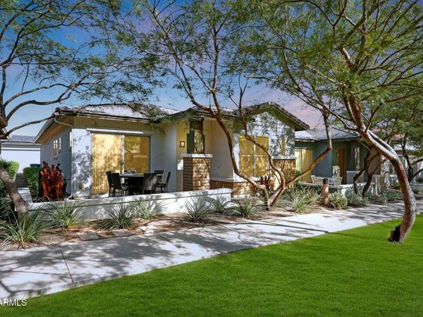 20719 W MEDLOCK Drive, Buckeye, AZ 85396