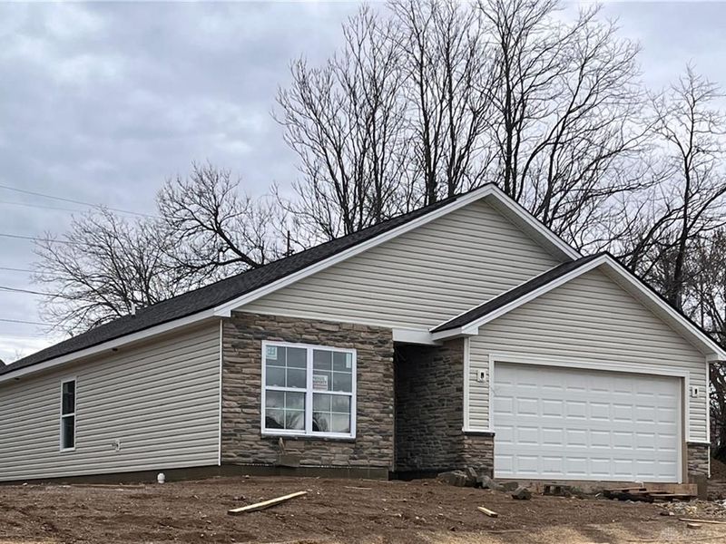 1033 Bunche Drive, Dayton, OH 45417 Photo 9