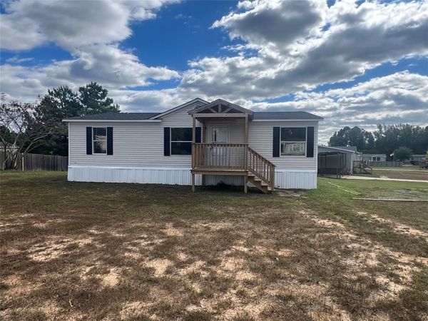 10009 Chestnut Bay Oaks Road, Keithville, LA 71047