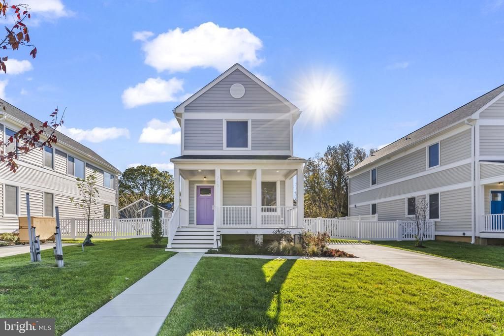 719 60TH PLACE, CAPITOL HEIGHTS, MD 20743