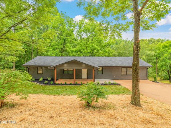 826 Long Mill Road, Athens, TN 37303