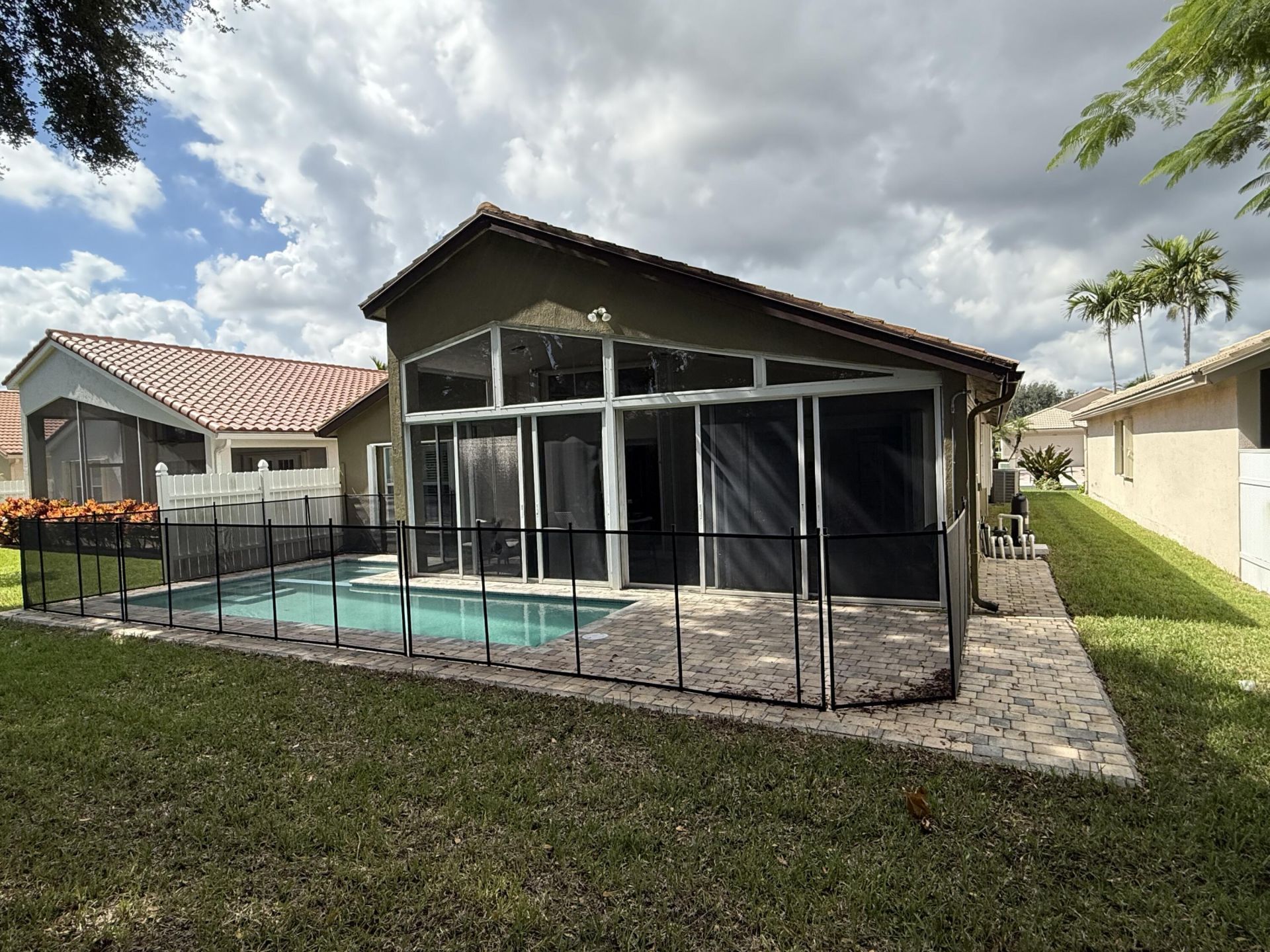 5730 Royal Club Drive, Boynton Beach, FL 33437 Photo