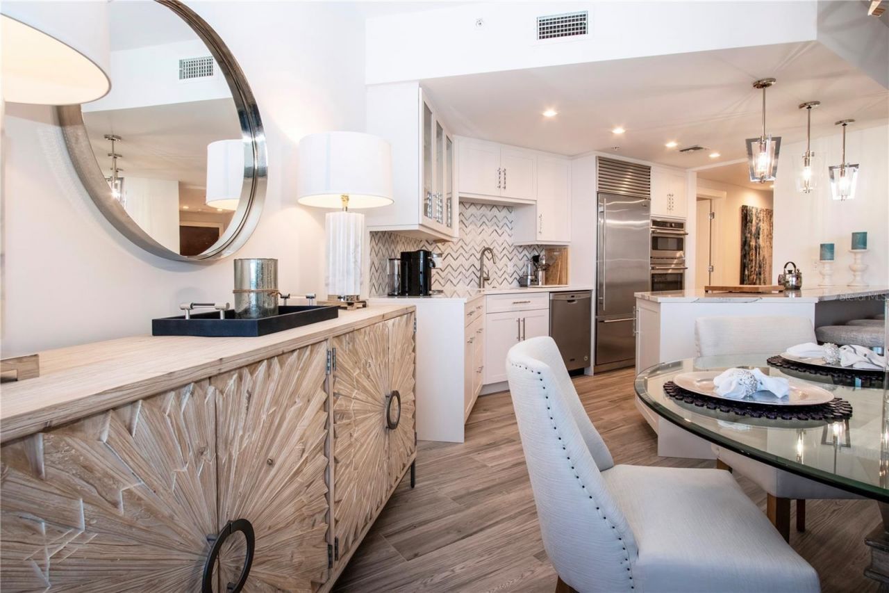 1211 Gulf Of Mexico Drive, Unit 505, Longboat Key, FL 34228 Photo