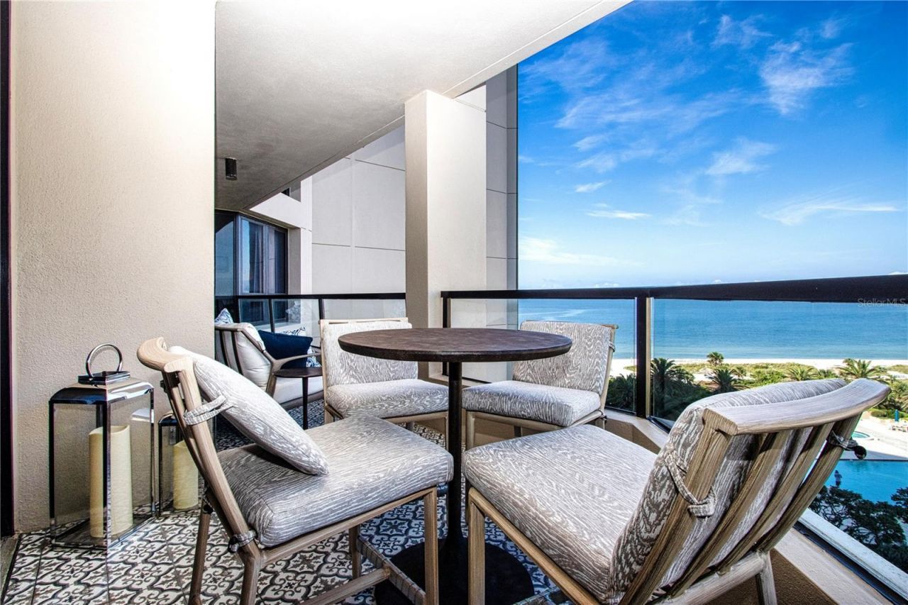 1211 Gulf Of Mexico Drive, Unit 505, Longboat Key, FL 34228 Photo