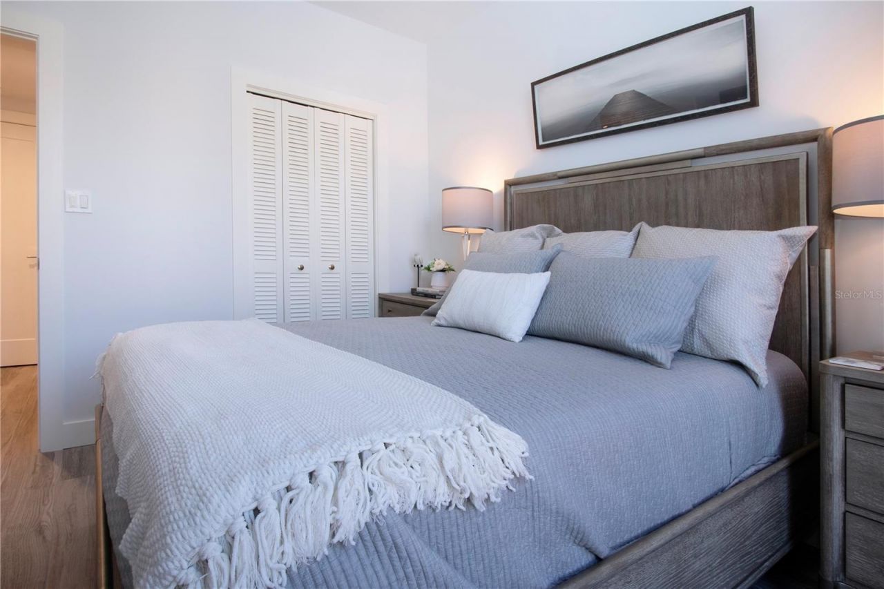 1211 Gulf Of Mexico Drive, Unit 505, Longboat Key, FL 34228 Photo