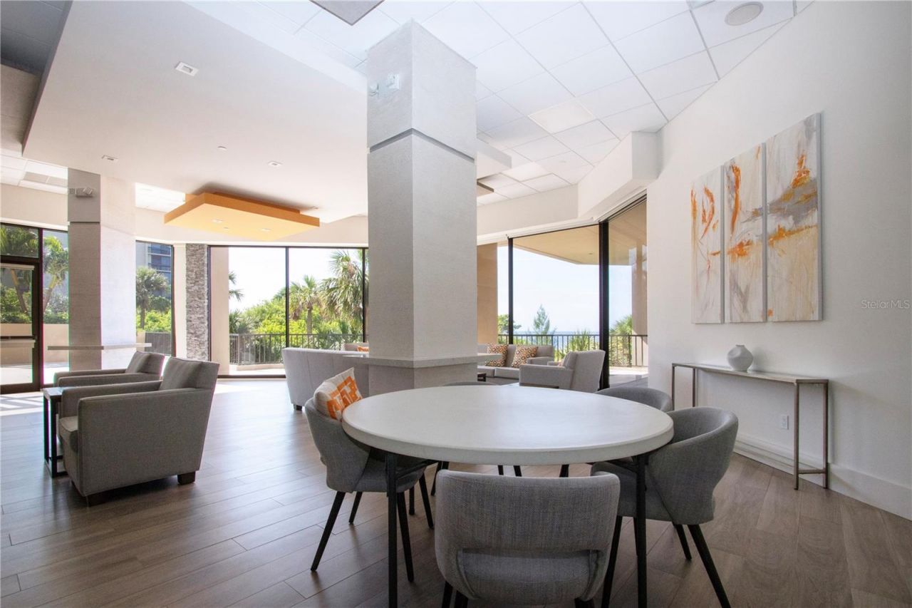 1211 Gulf Of Mexico Drive, Unit 505, Longboat Key, FL 34228 Photo