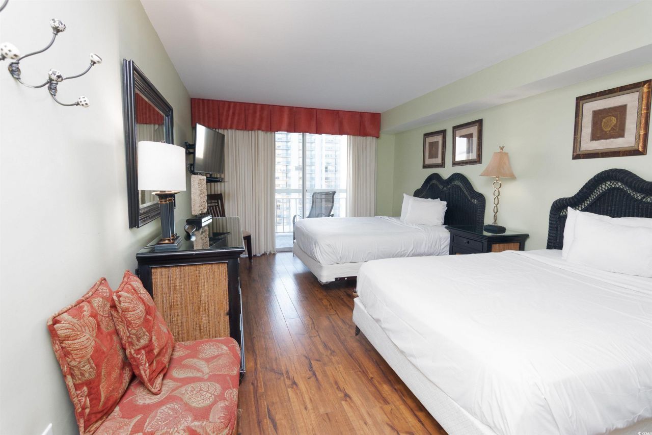 9820 Queensway Blvd. Photo 23