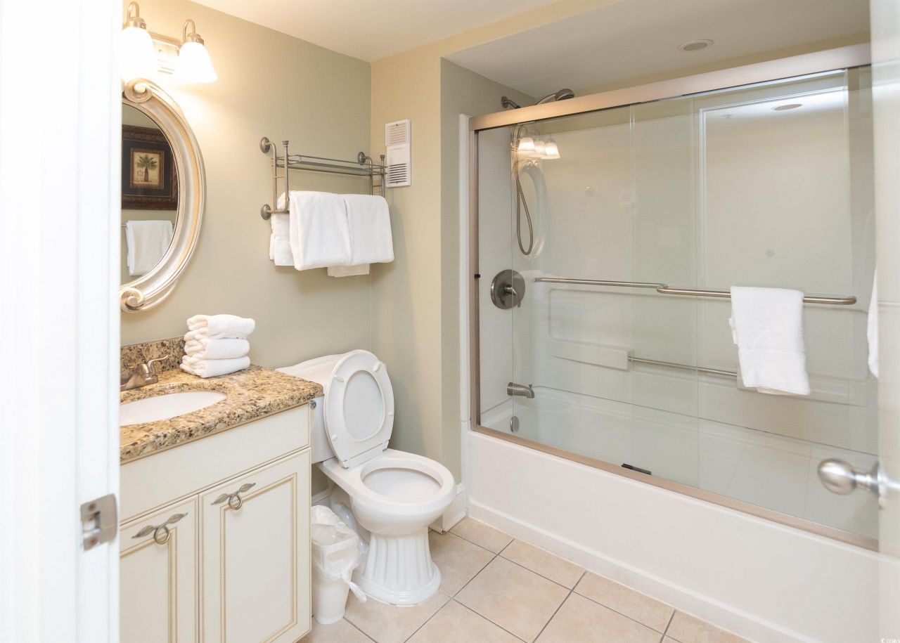 9820 Queensway Blvd. Photo 30