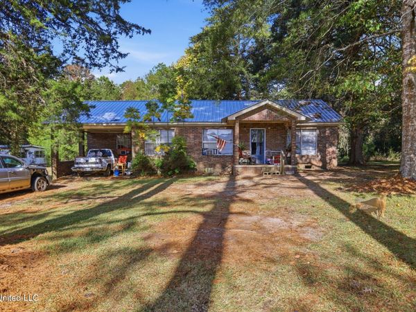 1543 Marion Russell Road, Meridian, MS 39301