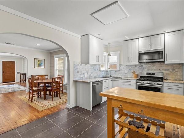 2919 Maple Springs Boulevard, Dallas, TX 75235