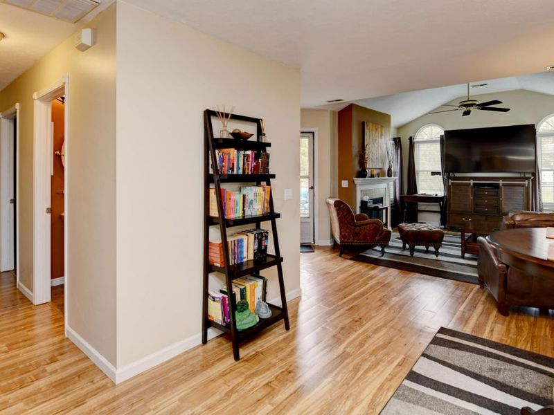 2263 Willowside Lane, Grove City, OH 43123 Photo 12