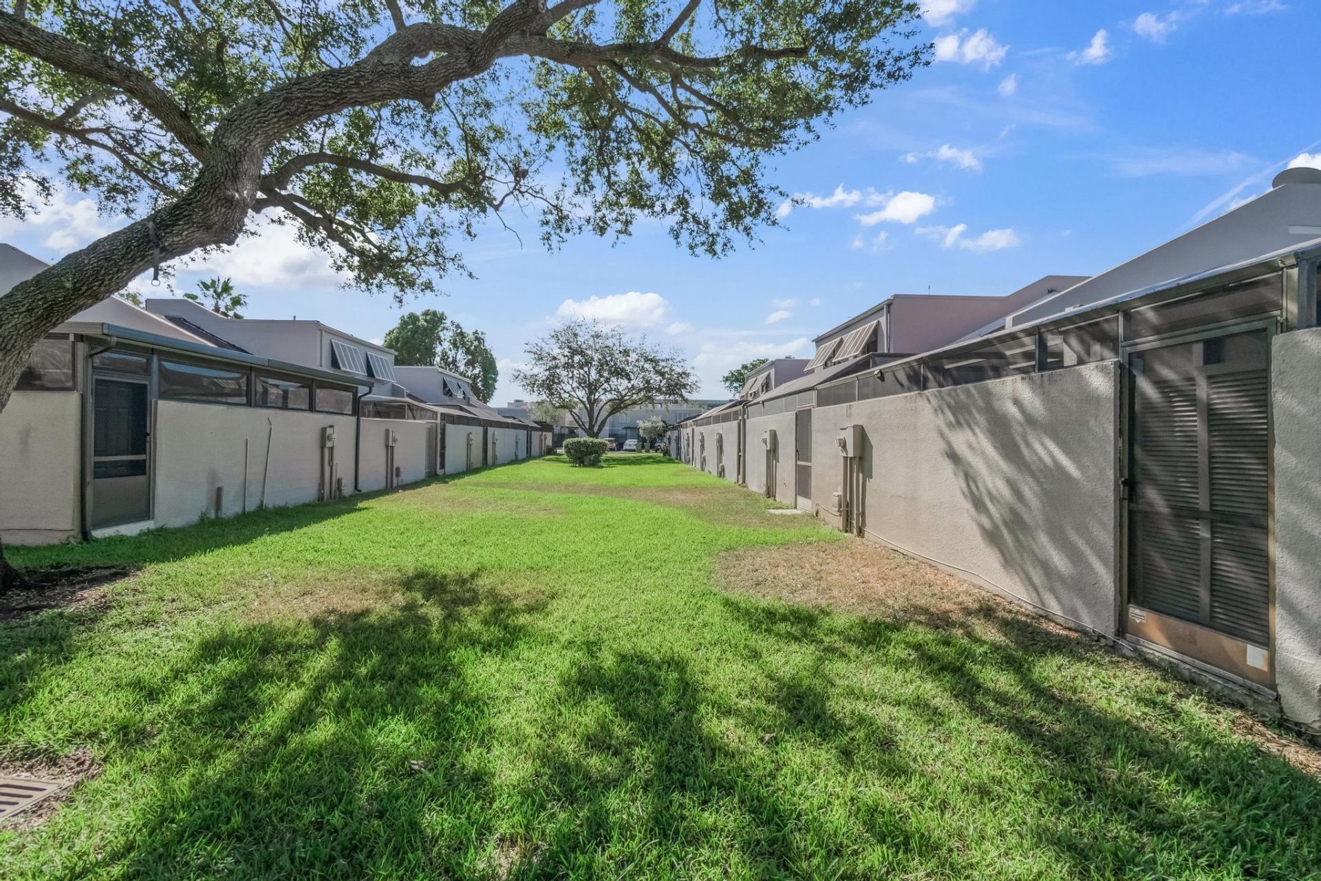 1491 NW 112th Way, Pembroke Pines, FL 33026 Photo