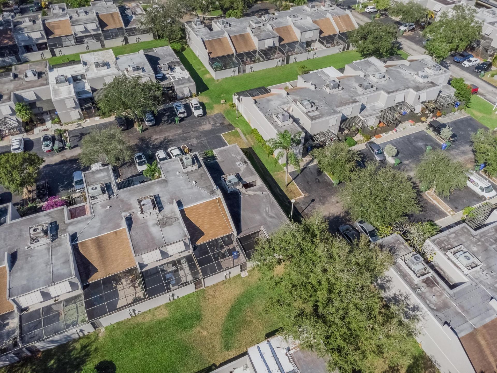 1491 NW 112th Way, Pembroke Pines, FL 33026 Photo