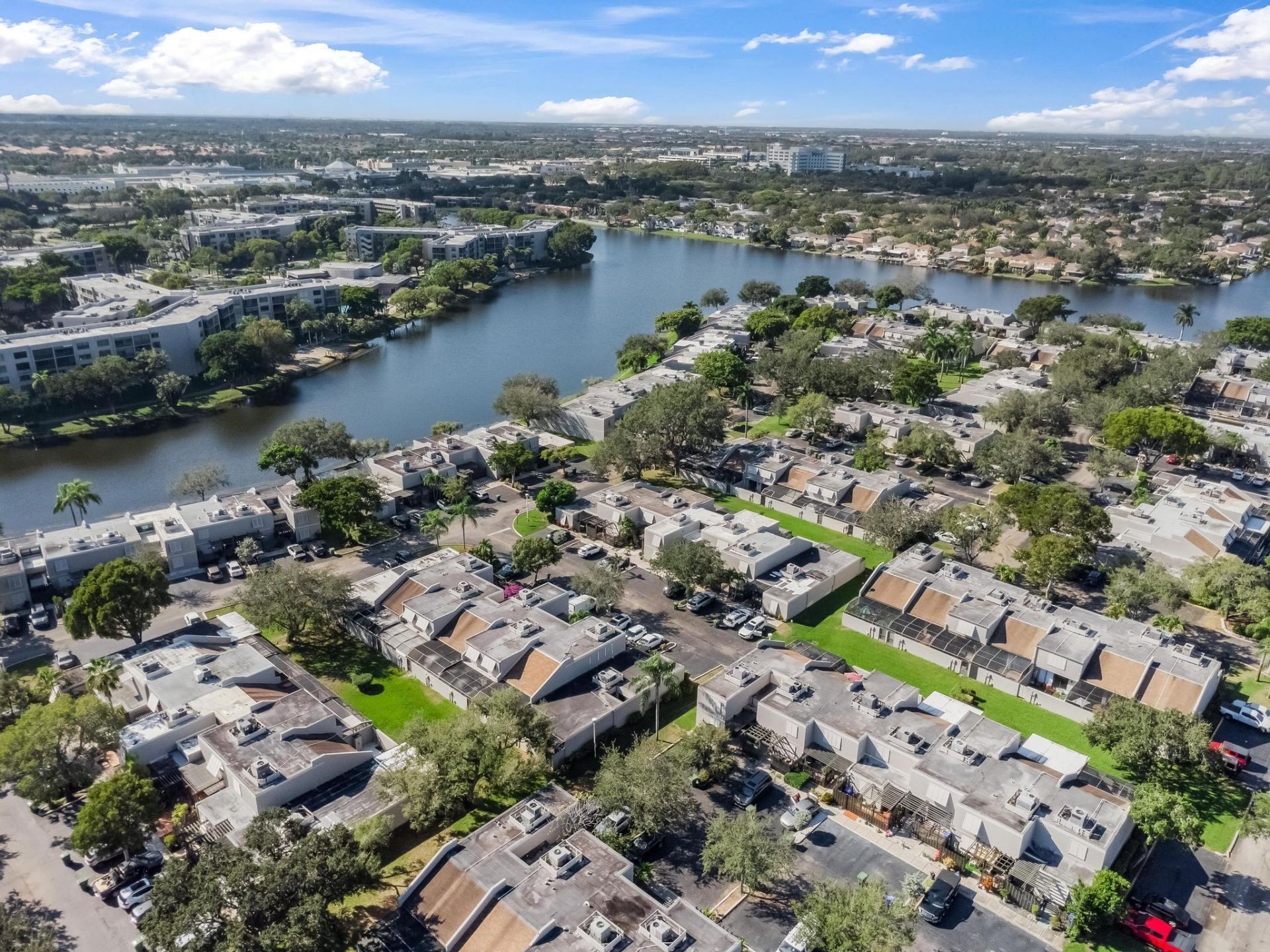 1491 NW 112th Way, Pembroke Pines, FL 33026 Photo