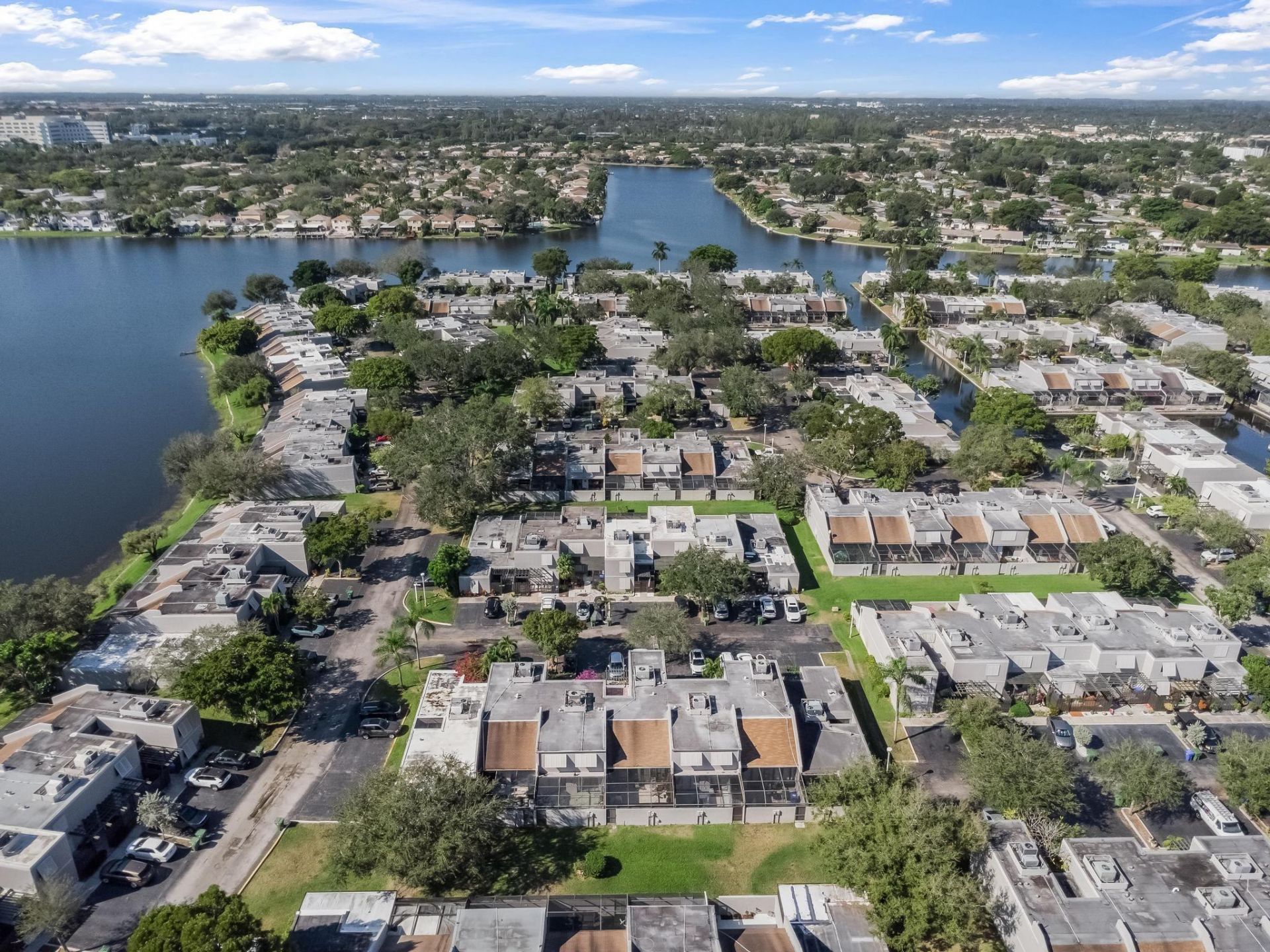 1491 NW 112th Way, Pembroke Pines, FL 33026 Photo