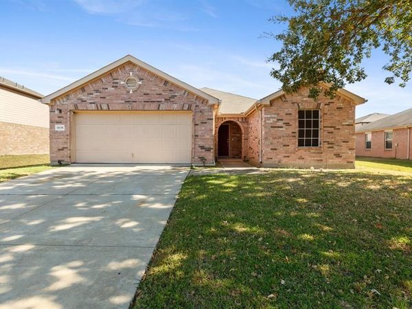 4618 Bridlewood Lane, Balch Springs, TX 75180