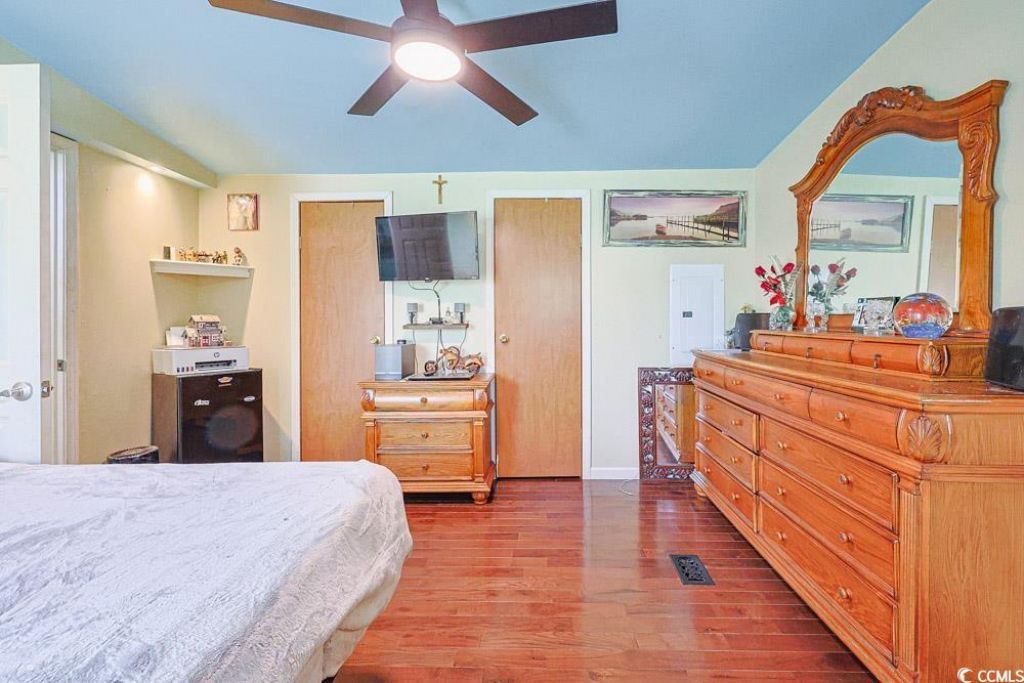 1911 Abba Ct. Photo 13